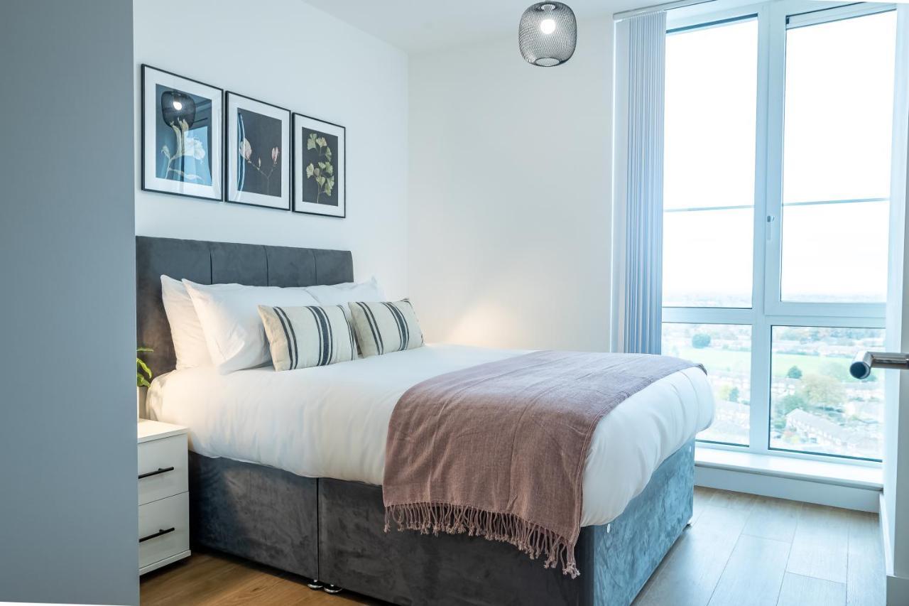 Luxe Apartments Bracknell Near Ascot, Legoland, Windsor, Lexicon - Free Parking & Gym Eksteriør bilde